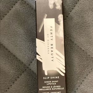 SLIP SHINE SHEER SHINY LIPSTICK TANG THANG NEW